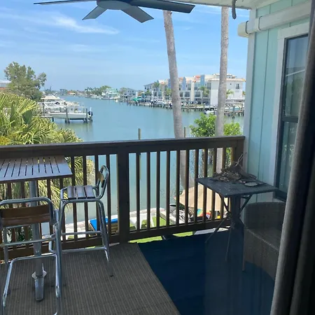 Sand Vista Vacation Rentals St. Pete Beach Exterior foto